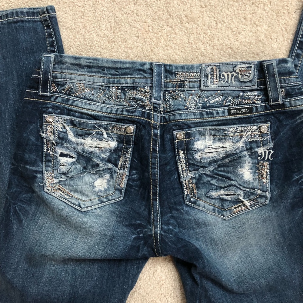 Miss Me standard easy straight jeans size 29